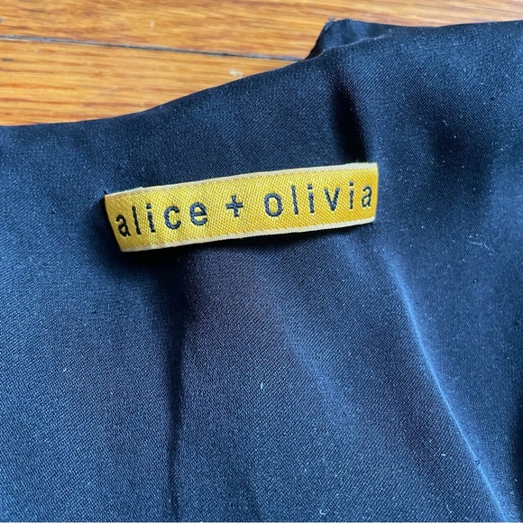 Alice + Olivia Black Lace Long Sleeve Open Back Dress size XS - Picture 13 of 14